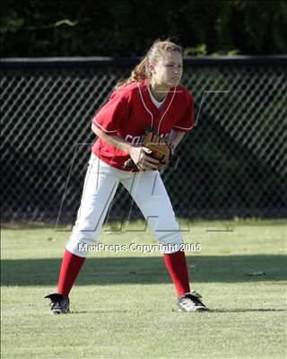 Thumbnail 3 in Castro Valley vs Carondelet (Sec. Playoffs) photogallery.