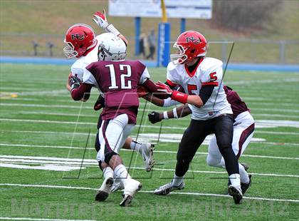 Thumbnail 3 in New Canaan vs. Windsor (CIAC Class L Semifinal) photogallery.