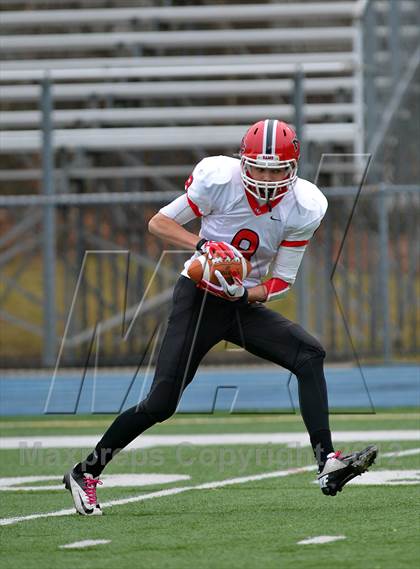 Thumbnail 1 in New Canaan vs. Windsor (CIAC Class L Semifinal) photogallery.