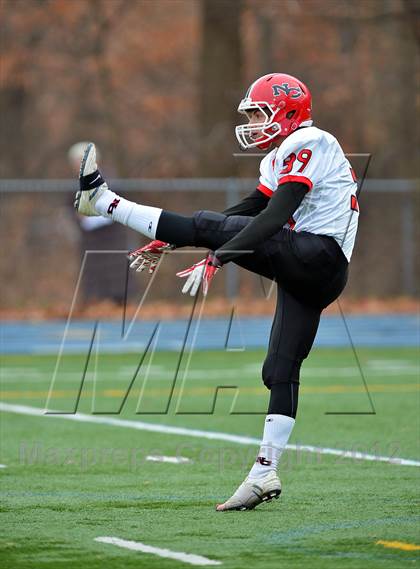 Thumbnail 1 in New Canaan vs. Windsor (CIAC Class L Semifinal) photogallery.