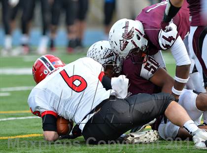 Thumbnail 1 in New Canaan vs. Windsor (CIAC Class L Semifinal) photogallery.