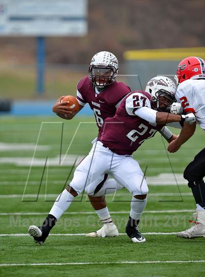 Thumbnail 2 in New Canaan vs. Windsor (CIAC Class L Semifinal) photogallery.