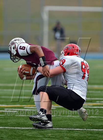 Thumbnail 2 in New Canaan vs. Windsor (CIAC Class L Semifinal) photogallery.