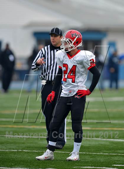 Thumbnail 3 in New Canaan vs. Windsor (CIAC Class L Semifinal) photogallery.