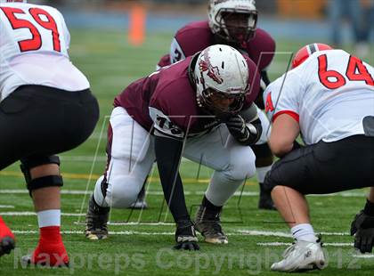 Thumbnail 2 in New Canaan vs. Windsor (CIAC Class L Semifinal) photogallery.