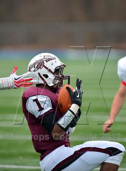 Thumbnail 3 in New Canaan vs. Windsor (CIAC Class L Semifinal) photogallery.