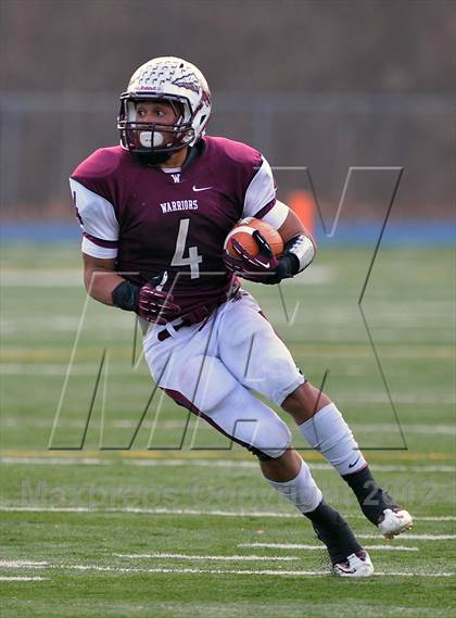 Thumbnail 2 in New Canaan vs. Windsor (CIAC Class L Semifinal) photogallery.