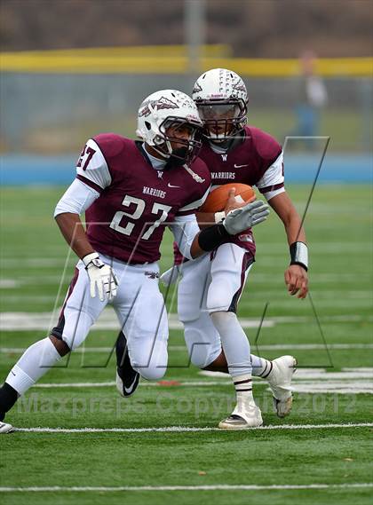 Thumbnail 3 in New Canaan vs. Windsor (CIAC Class L Semifinal) photogallery.