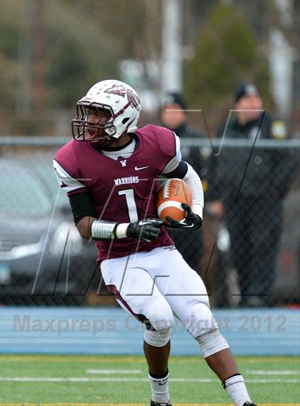 Thumbnail 1 in New Canaan vs. Windsor (CIAC Class L Semifinal) photogallery.