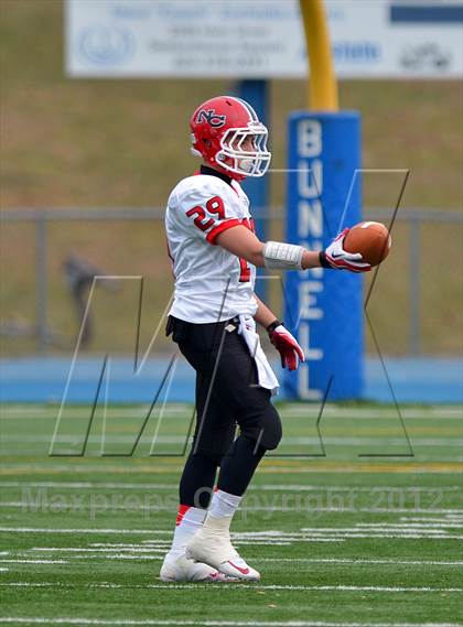 Thumbnail 3 in New Canaan vs. Windsor (CIAC Class L Semifinal) photogallery.