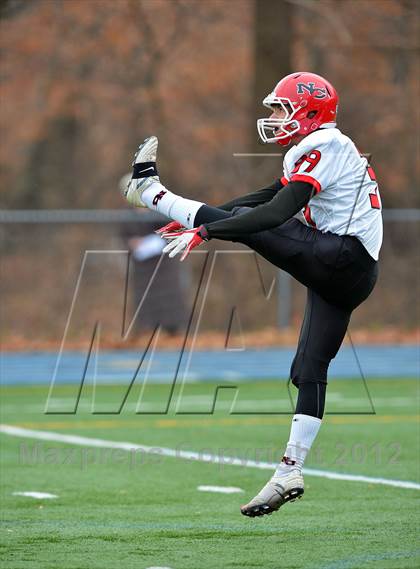 Thumbnail 2 in New Canaan vs. Windsor (CIAC Class L Semifinal) photogallery.
