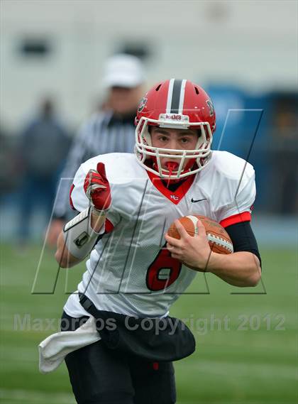 Thumbnail 3 in New Canaan vs. Windsor (CIAC Class L Semifinal) photogallery.