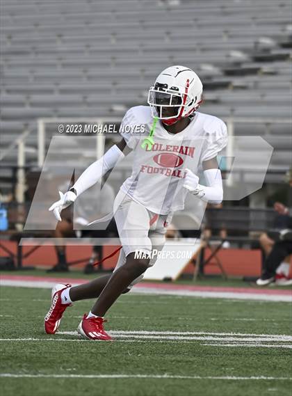 Thumbnail 3 in St. Xavier @ Colerain (Scrimmage) photogallery.