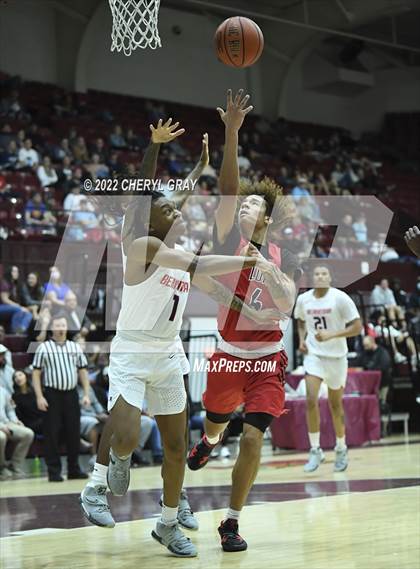 Thumbnail 3 in Long Island Lutheran vs. Berkmar (Arby's Classic) photogallery.