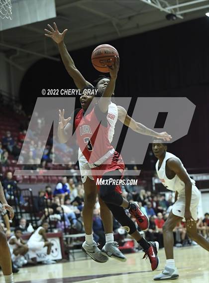 Thumbnail 2 in Long Island Lutheran vs. Berkmar (Arby's Classic) photogallery.