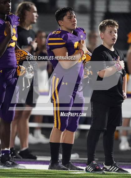 Thumbnail 1 in La Grange vs Madisonville (UIL 4A Division II Bi-District) photogallery.