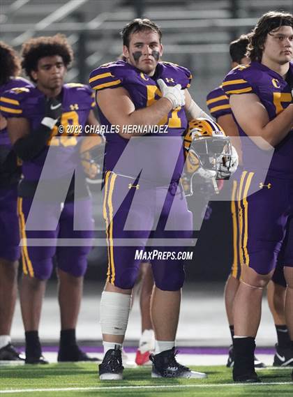 Thumbnail 3 in La Grange vs Madisonville (UIL 4A Division II Bi-District) photogallery.