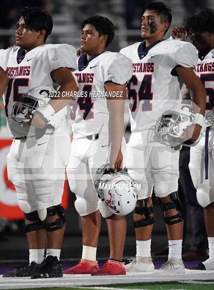 Thumbnail 1 in La Grange vs Madisonville (UIL 4A Division II Bi-District) photogallery.