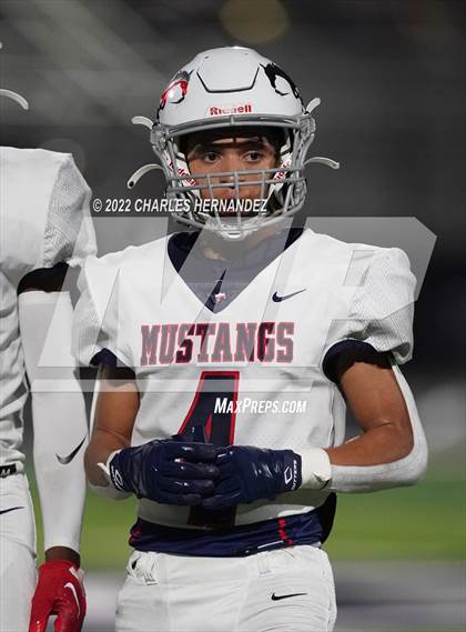 Thumbnail 3 in La Grange vs Madisonville (UIL 4A Division II Bi-District) photogallery.
