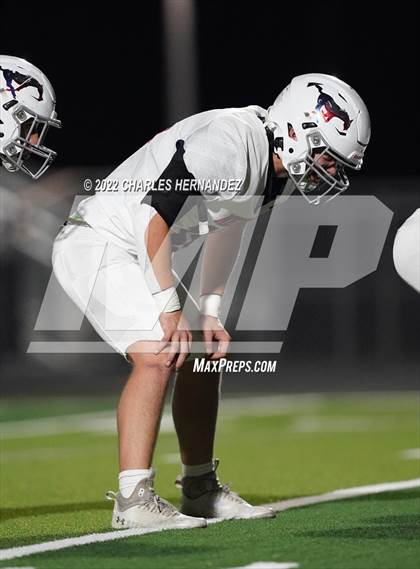 Thumbnail 3 in La Grange vs Madisonville (UIL 4A Division II Bi-District) photogallery.