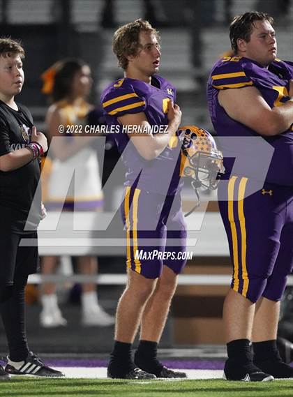 Thumbnail 2 in La Grange vs Madisonville (UIL 4A Division II Bi-District) photogallery.