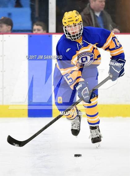 Thumbnail 2 in Queensbury vs. Pelham Memorial (NYSPHSAA Division 2 Regional) photogallery.