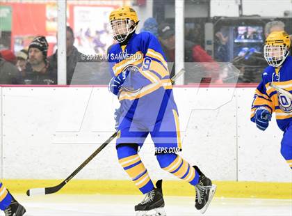 Thumbnail 3 in Queensbury vs. Pelham Memorial (NYSPHSAA Division 2 Regional) photogallery.