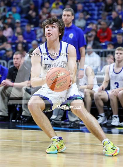 Thumbnail 3 in Lipan vs. Mumford (UIL 2A State Semifinal) photogallery.
