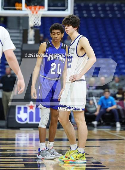 Thumbnail 3 in Lipan vs. Mumford (UIL 2A State Semifinal) photogallery.