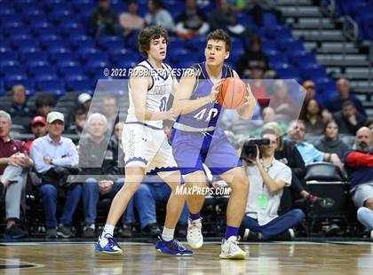 Thumbnail 3 in Lipan vs. Mumford (UIL 2A State Semifinal) photogallery.