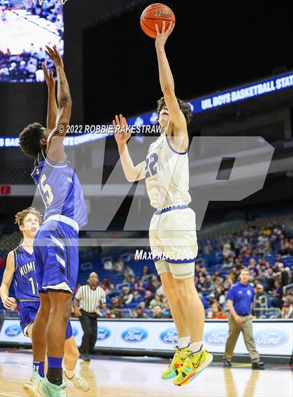 Thumbnail 2 in Lipan vs. Mumford (UIL 2A State Semifinal) photogallery.
