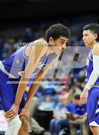 Thumbnail 3 in Lipan vs. Mumford (UIL 2A State Semifinal) photogallery.