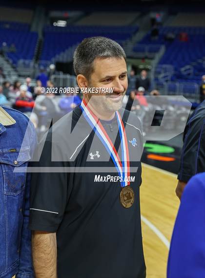 Thumbnail 2 in Lipan vs. Mumford (UIL 2A State Semifinal) photogallery.
