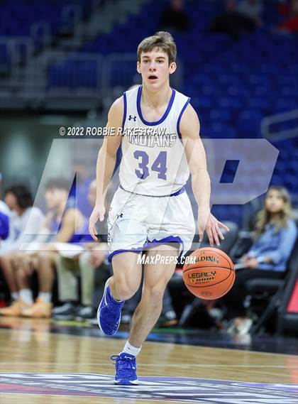 Thumbnail 3 in Lipan vs. Mumford (UIL 2A State Semifinal) photogallery.