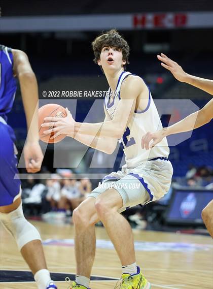 Thumbnail 3 in Lipan vs. Mumford (UIL 2A State Semifinal) photogallery.