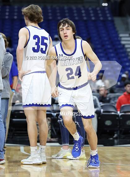 Thumbnail 2 in Lipan vs. Mumford (UIL 2A State Semifinal) photogallery.