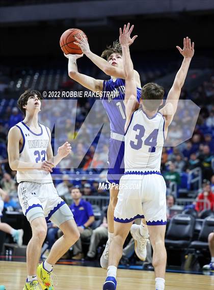 Thumbnail 1 in Lipan vs. Mumford (UIL 2A State Semifinal) photogallery.