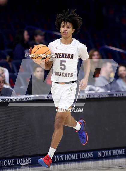Thumbnail 3 in Rincon/University vs Cienega (MLK Basketball Classic) photogallery.