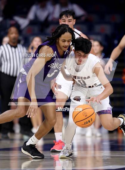 Thumbnail 2 in Rincon/University vs Cienega (MLK Basketball Classic) photogallery.