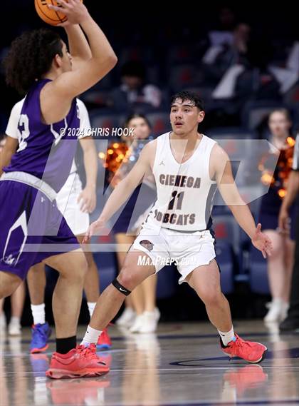 Thumbnail 3 in Rincon/University vs Cienega (MLK Basketball Classic) photogallery.