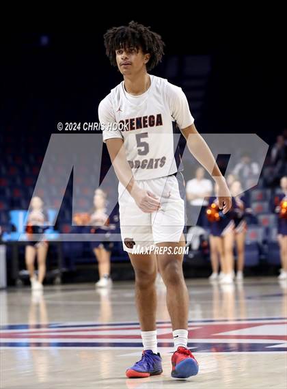 Thumbnail 3 in Rincon/University vs Cienega (MLK Basketball Classic) photogallery.