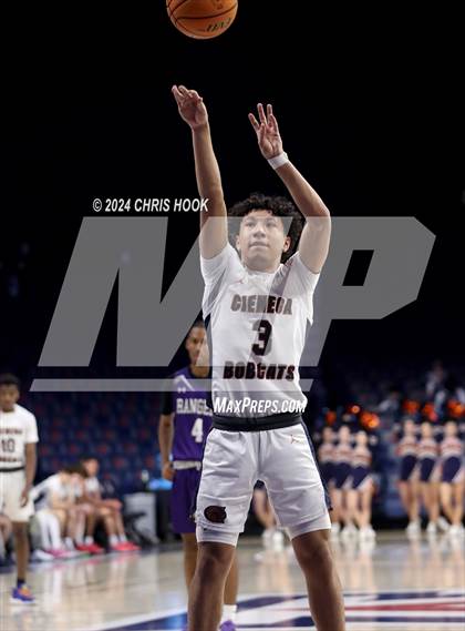 Thumbnail 1 in Rincon/University vs Cienega (MLK Basketball Classic) photogallery.