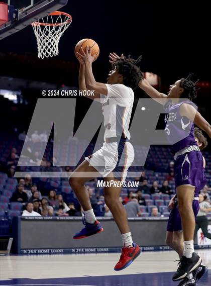 Thumbnail 2 in Rincon/University vs Cienega (MLK Basketball Classic) photogallery.