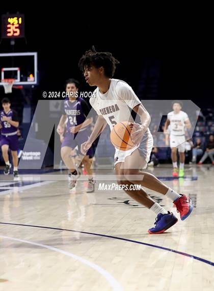 Thumbnail 3 in Rincon/University vs Cienega (MLK Basketball Classic) photogallery.