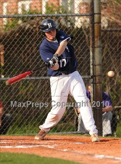 Thumbnail 3 in Huntington @ Islip photogallery.