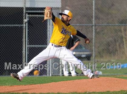 Thumbnail 1 in Huntington @ Islip photogallery.