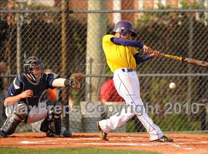 Thumbnail 3 in Huntington @ Islip photogallery.