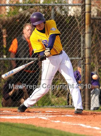 Thumbnail 1 in Huntington @ Islip photogallery.