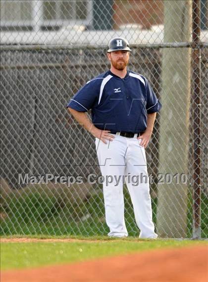 Thumbnail 3 in Huntington @ Islip photogallery.