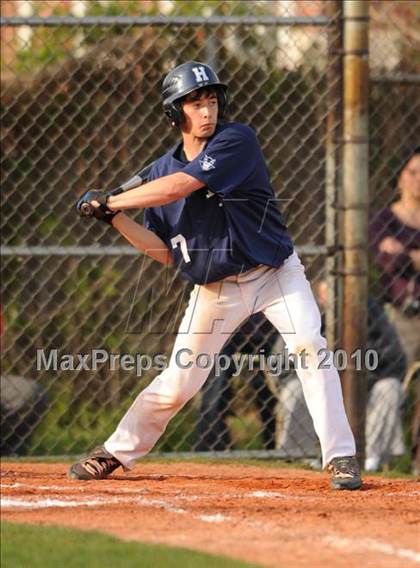 Thumbnail 3 in Huntington @ Islip photogallery.